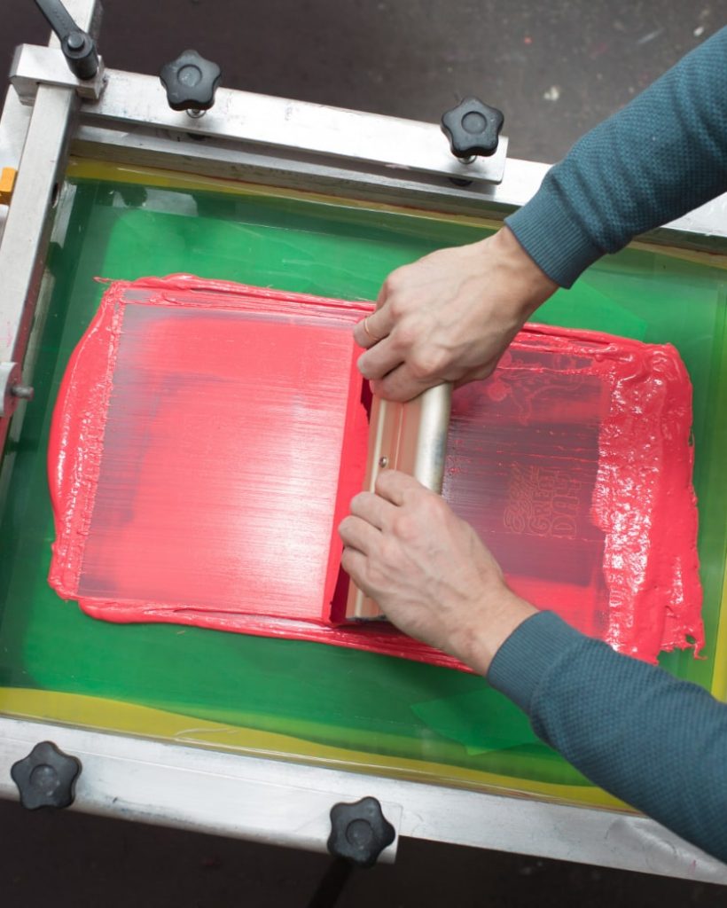 SIGG ENTERPRISES Sigg Enterprises Screen Printing & Embroidery is